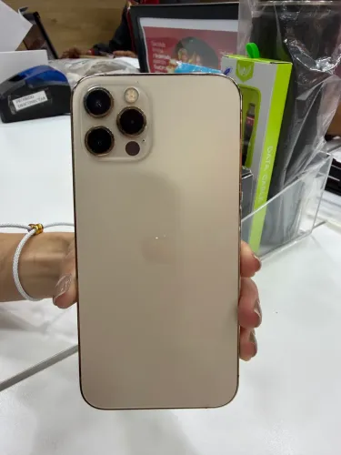 iPhone 12 Pro - 128 GB (Dourado)