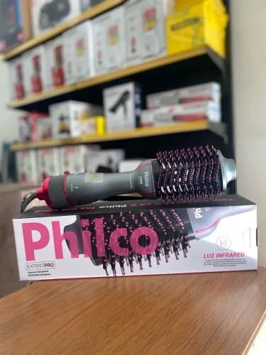 Escova Philco seca, alisa e modela 