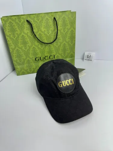 Boné Gucci GG Canvas Patch Logo
