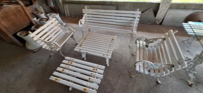 Conjunto de jardim em ferro Fundido e Madeira de Lei