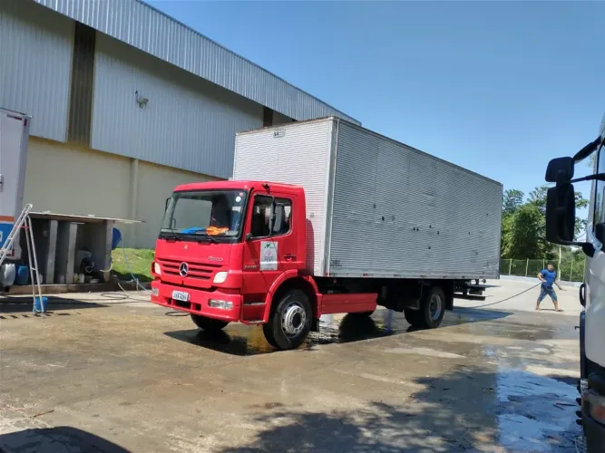 ALUGUEL DE CAMINHÃO BAÚ TOCO E TRUCADO TRUCK MERCEDES 1620 1318 1418 1518 1214