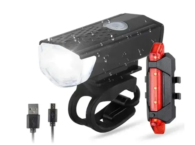 Kit Farol e Lanterna traseira (Entrega)