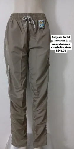 Calça masculina de Tactel