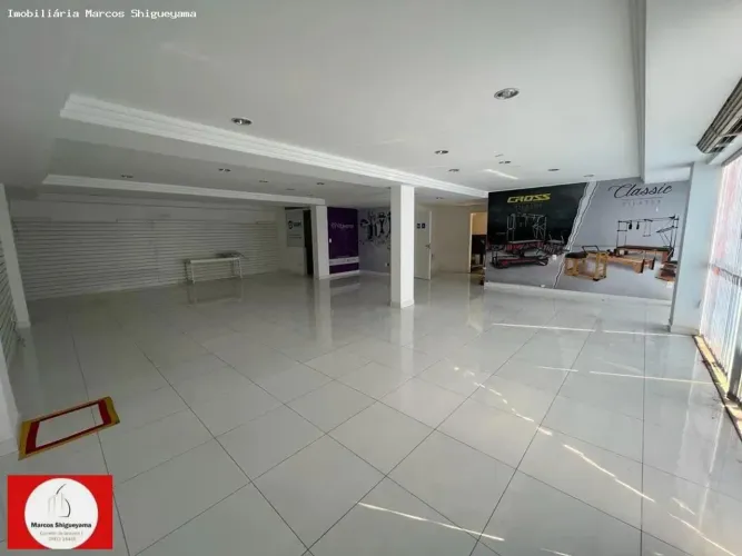 Prédio para Locação em Salvador, Rio Vermelho, 3 banheiros, 7 vagas