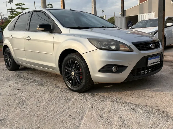 Ford Focus 2.0 16v/ 2.0 16V Flex 5P 2009