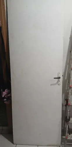 vendo porta de madeira