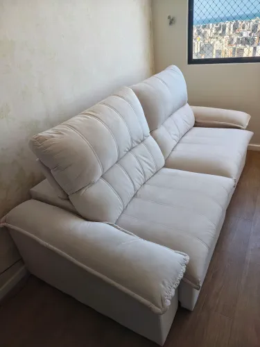 Sofá cama grande, de qualidade (Casa Guido), pouco utilizado, menos da metade do preço