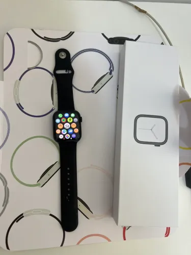 APPLE WATCH SÉRIE 8 45mm