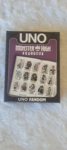 UNO Monster High Fearbook