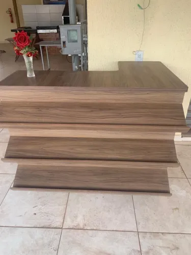 Vende equipamentos de restaurante 