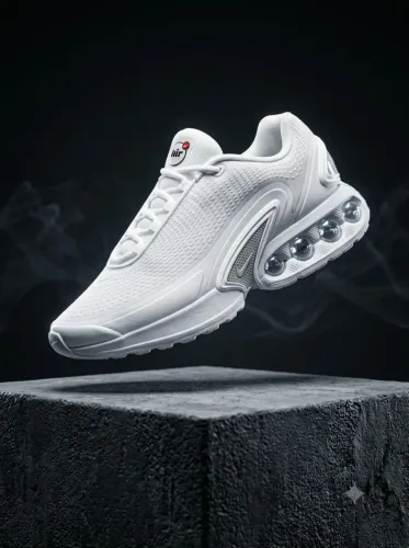 Nike Air Max Dn "Triple White" - Importado - Usado (Nota 8,0/10 - Sem Defeitos)