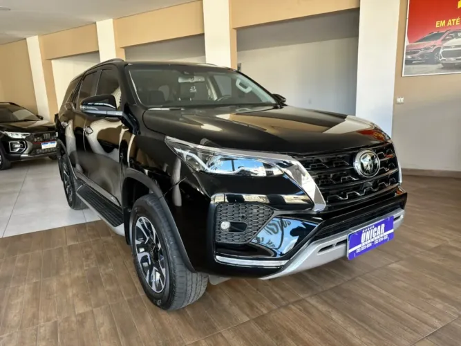Toyota Hilux SW4 4X4 2.8 Diesel 2024