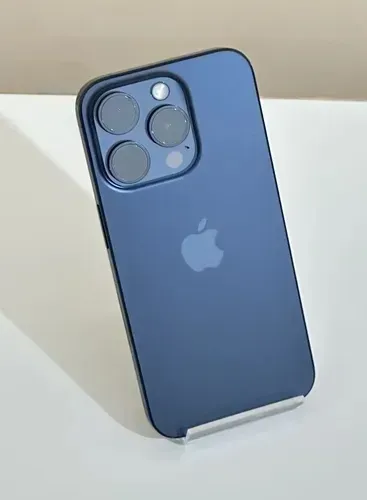 Vendo iPhone 15 pro seminovo