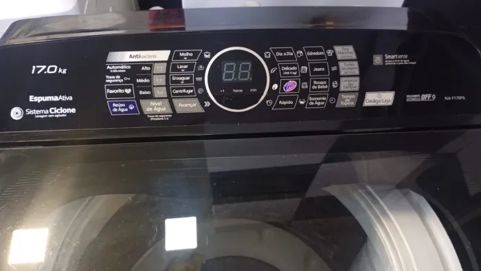 Maquina de lavar roupas 17 kilos panasonic, funcionando perfeitamente valor 1.400,00 