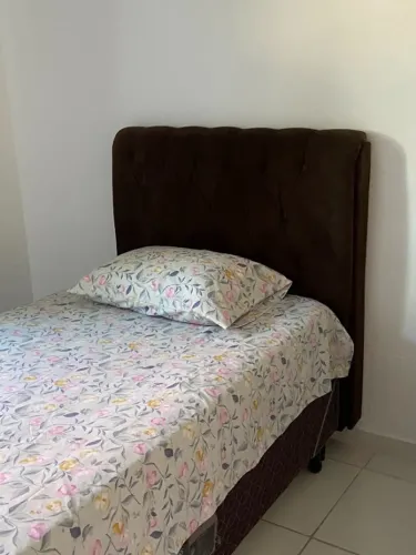 Cama de solteiro King com Cabeceira Castor Pocket Híbrido muito confortável e ótimo estado