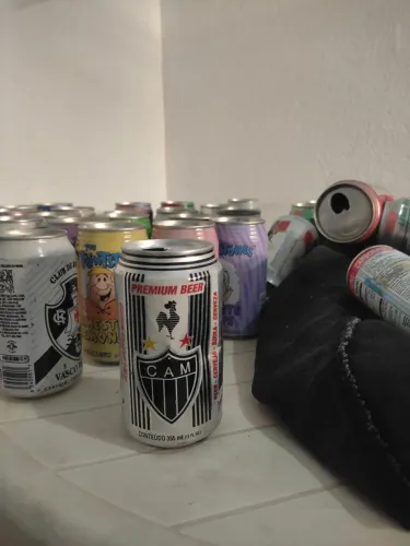 latas de time antigas todas por100