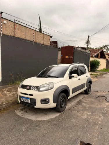 Fiat Uno WAY Celeb. 1.0 EVO Fire Flex 8V 5P 2016