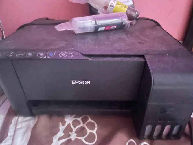 Vendo uma impressora Epson !