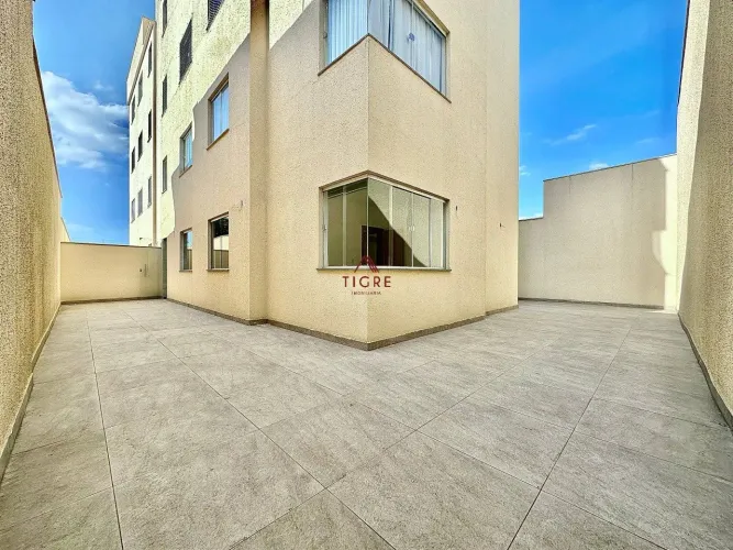 Apartamento com 3 Quartos à Venda, 170m²