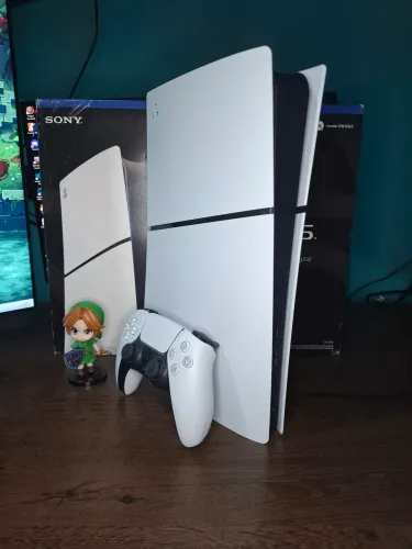 PlayStation 5 Slim - Mídia digital - 1 mês de uso