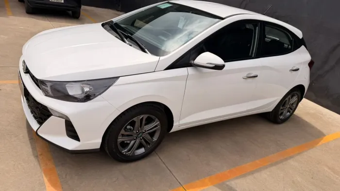 Hyundai HB20 Limited 1.0 TB Flex 12V Aut. 2027