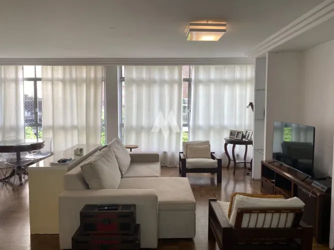 Apartamento à Venda com 4 Dormitórios e 192 m² no Embaré, Santos, SP