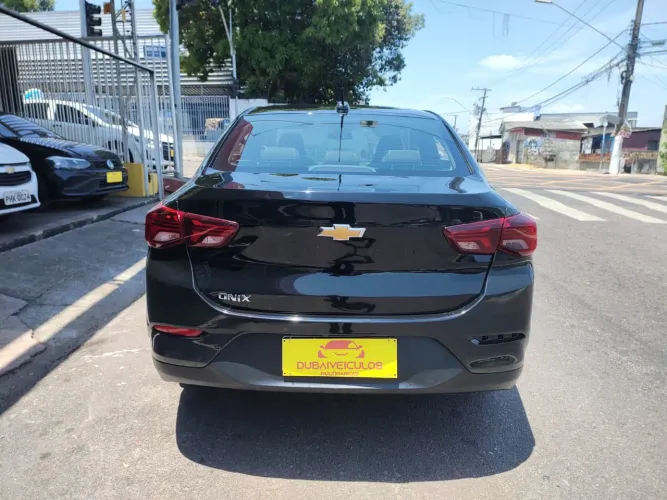 Chevrolet Onix Plus LT 1.0 12V Flex Mec. 4P 2024