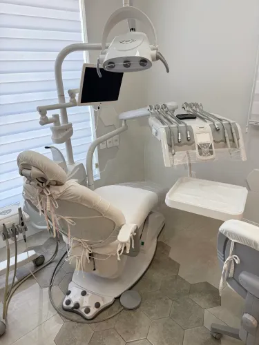 Venda de matérias e equipamentos odontológicos 