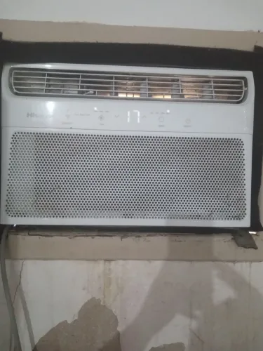  2 Ar condicionado hisense 8btu 1000 cada
