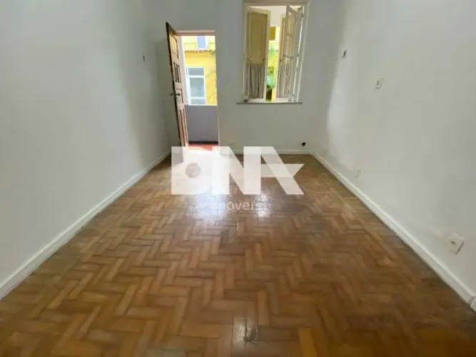 Apartamento - / Residencial / Jardim Botânico