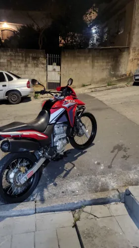 Moto de garagem