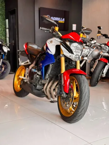 HONDA - CB 1000 R