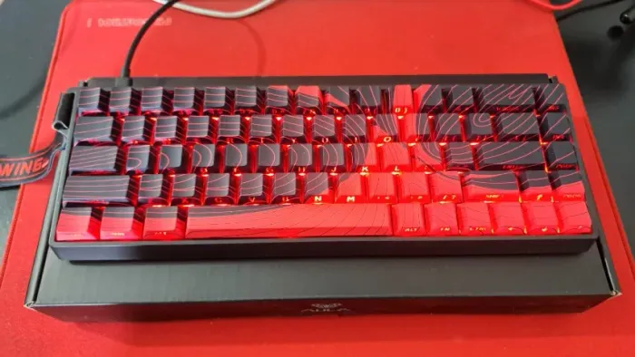 Teclado Magnético Aula Win68 He Max 8000hz 0.01mm Hall Efect Preto E Vermelho Inglês Us