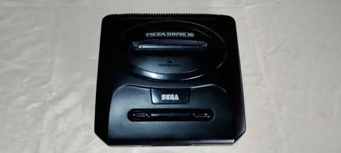 SEGA MEGA DRIVE 3 ORIGINAL - EM EXCELENTE ESTADO! 