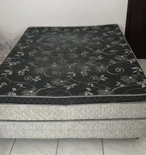 CAMA BOX CASAL - BOA/ USADA / BAIRRO VILA NOVA - R$100