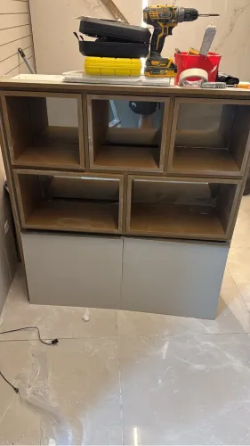 Móvel Planejado para Espaço de Beleza - Ótimo Estado