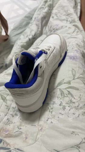 Vende-se Tênis Adidas infantil Original