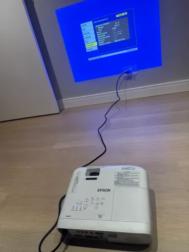 Projetor Epson E20 Semi Novo