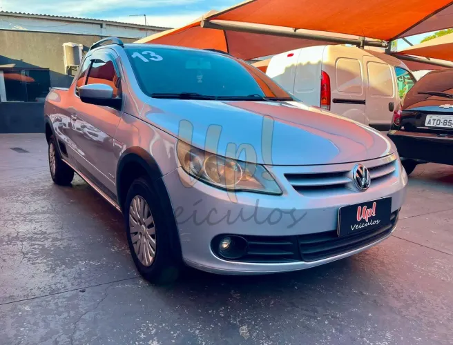 Volkswagen Saveiro 1.6 MI/ 1.6 MI Total Flex 8V (álcool) 2013