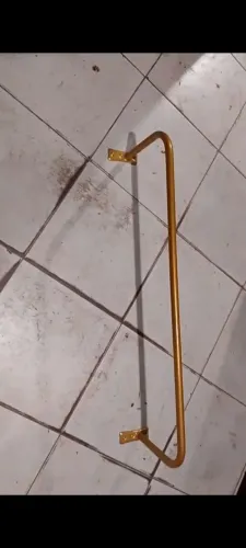 Arara para loja