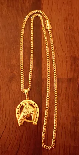 Belíssimo cordão banhado a ouro 18k novo
