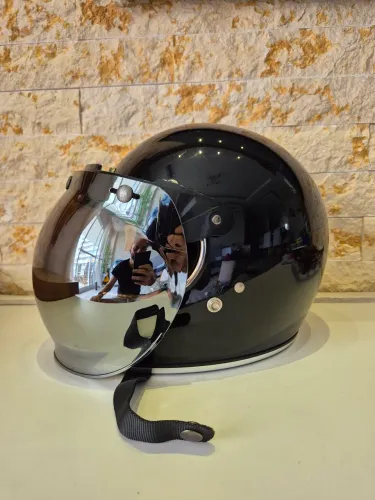 Capacete Biltwell Gringo 58 M Retro Vintage com viseira bubble