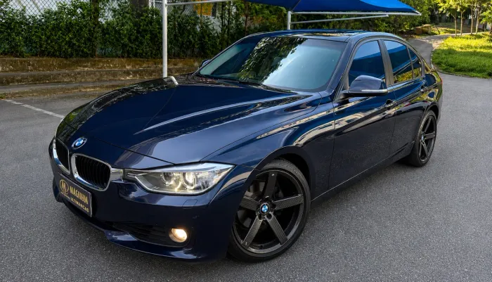 BMW 320I A 2.0 Turbo/activeflex 16V 184cv 4P 2014