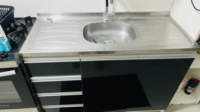 Balcão em MDF de cozinha com pia inox 1,20