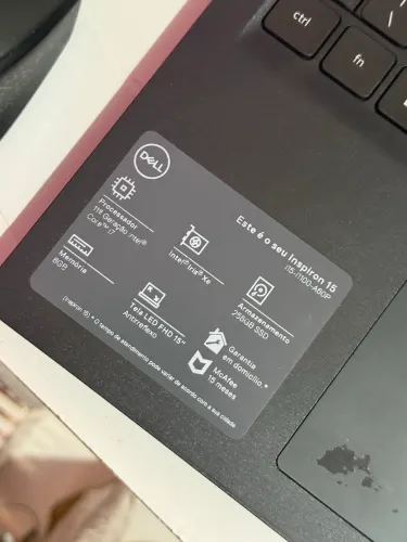 Vendo Notebook Dell- intel I7, 8GB, SSD256GB. 