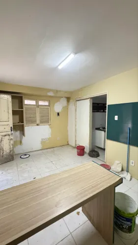 ALUGO SALAS COMERCIAS NO FAROL