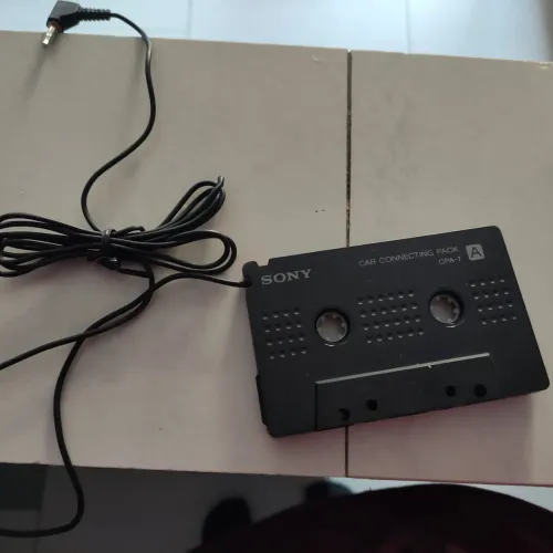 adaptador de cassete Sony Car Connecting Pack CPA-7