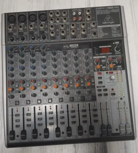 MESA DE SOM BEHRINGER XENYX X 1622 USB, INTERFACE ACOPLADA, PARA GRAVAÇÃO DIRETA NO PC. 12