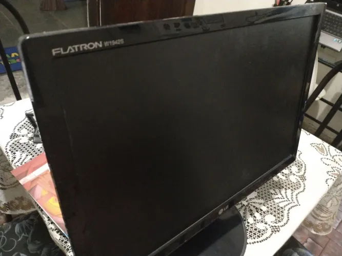 Monitor LG 19 Polegadas