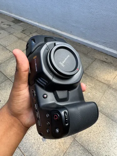 Blackmagic Pocket Cinema Camera 4K (BMPCC 4K) - Somente Corpo